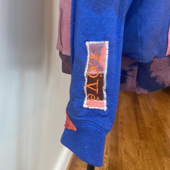 Womens unbranded hand made one of a king sweatshirt top athletic pop art street - Picture 4 of 9